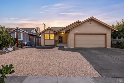 2003 Tokay Street