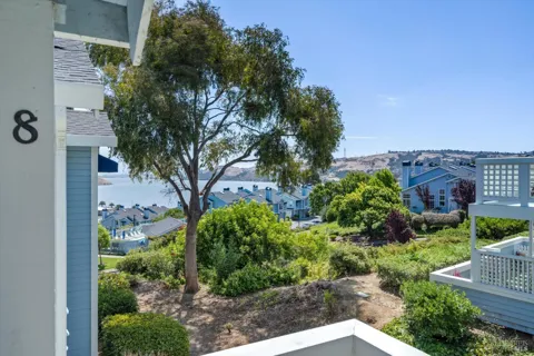 411 Stinson Street ##8