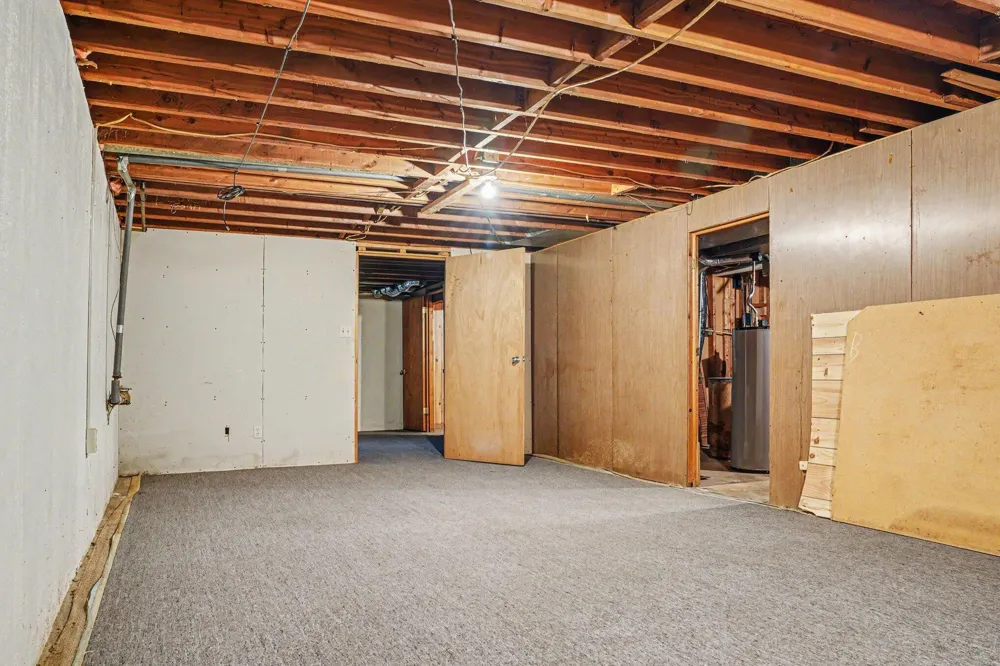 4305 Cedarcrest Avenue Portage City, MI 49024