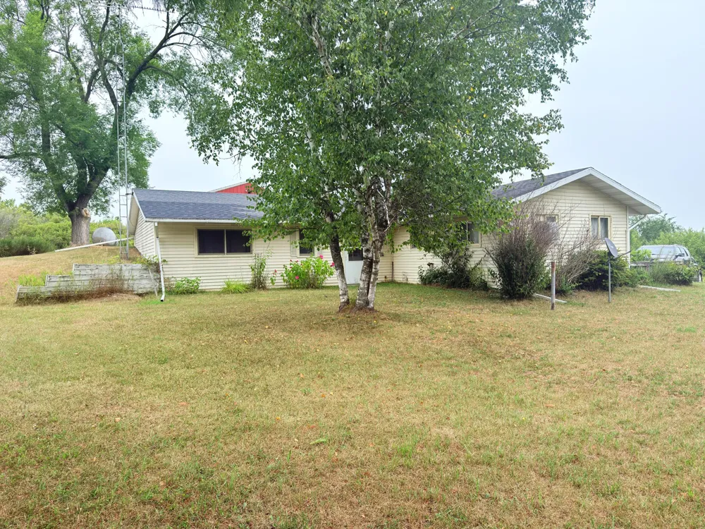 9463 Big Stone Lake Road Evart Township, MI 49631