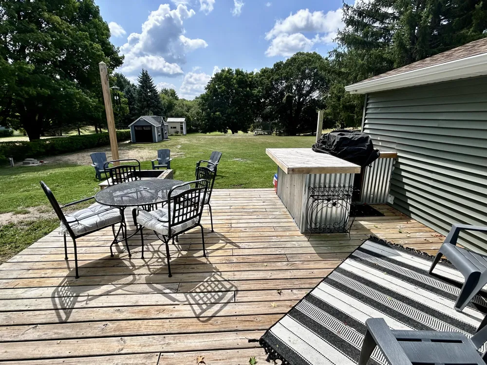 610 E Main Street Fremont City, MI 49412