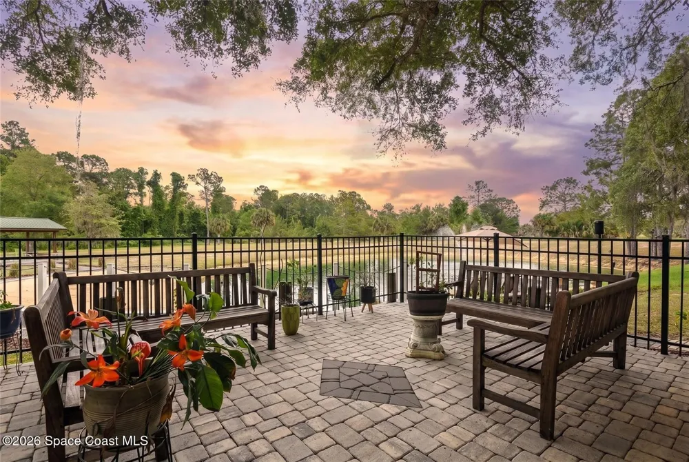 1851 Maytown Road Oak Hill, FL 32759