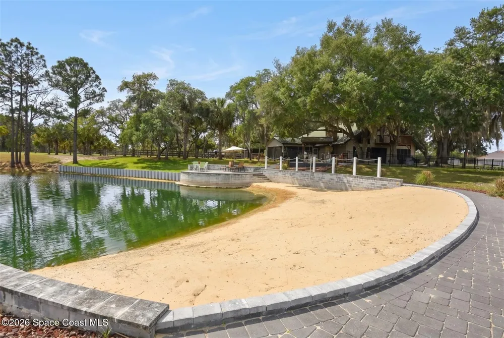 1851 Maytown Road Oak Hill, FL 32759