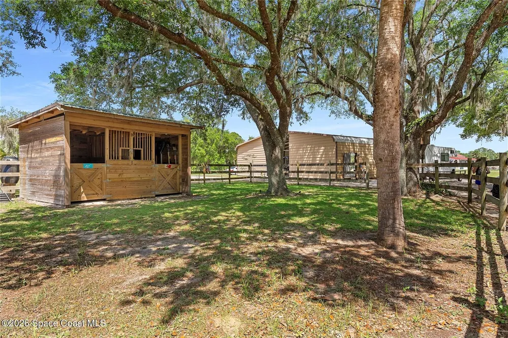 1851 Maytown Road Oak Hill, FL 32759
