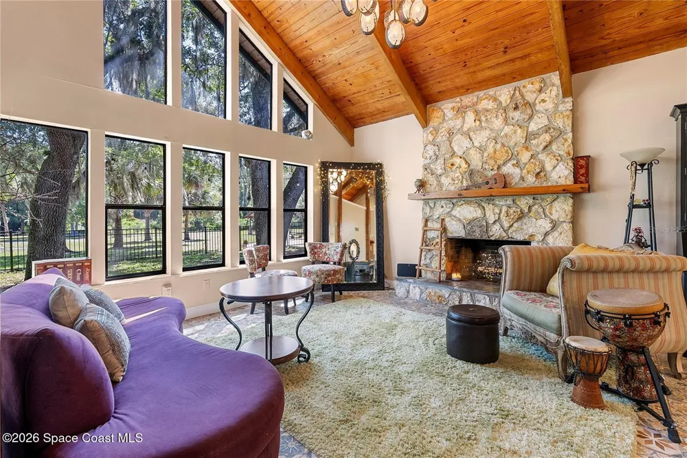 1851 Maytown Road Oak Hill, FL 32759