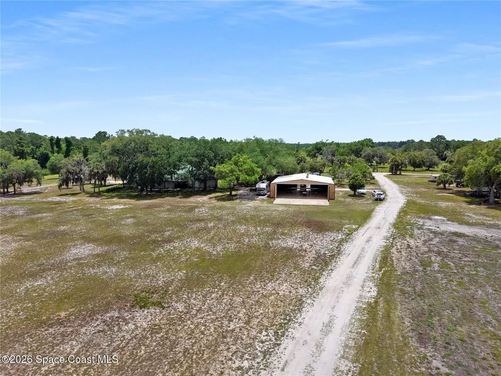 1851 Maytown Road Oak Hill, FL 32759