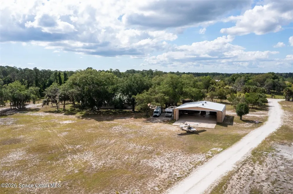 1851 Maytown Road Oak Hill, FL 32759