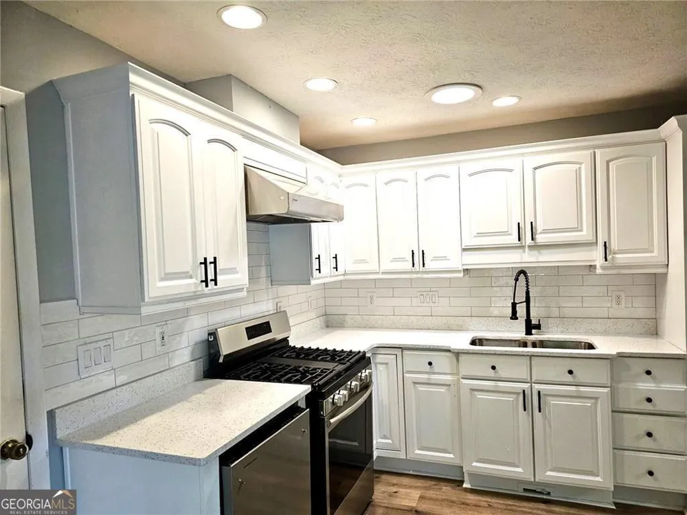 1244 Hickory Wood DR NE Woodstock, GA 30188