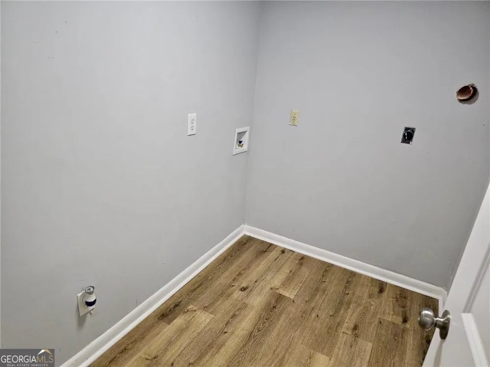 1244 Hickory Wood DR NE Woodstock, GA 30188