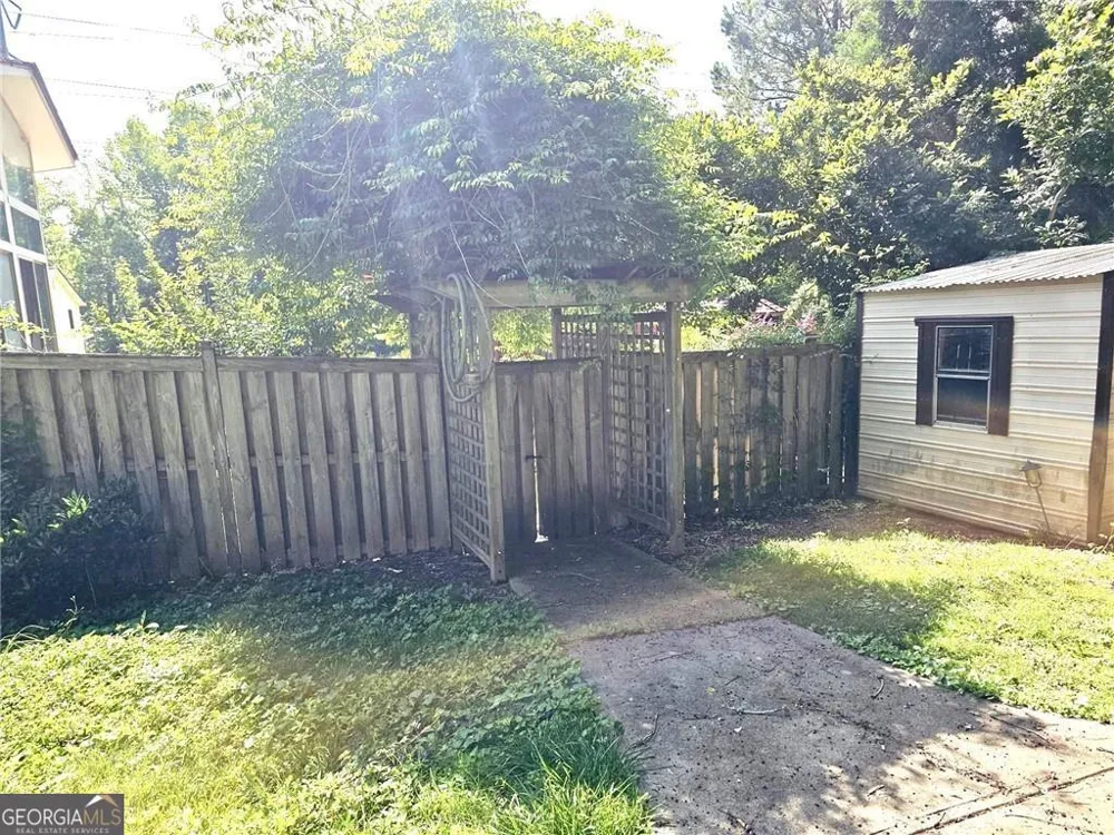 1244 Hickory Wood DR NE Woodstock, GA 30188