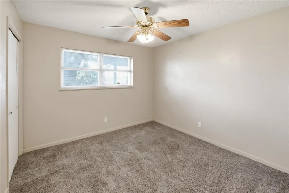 710 E Avenue A Rosebud, TX 76570