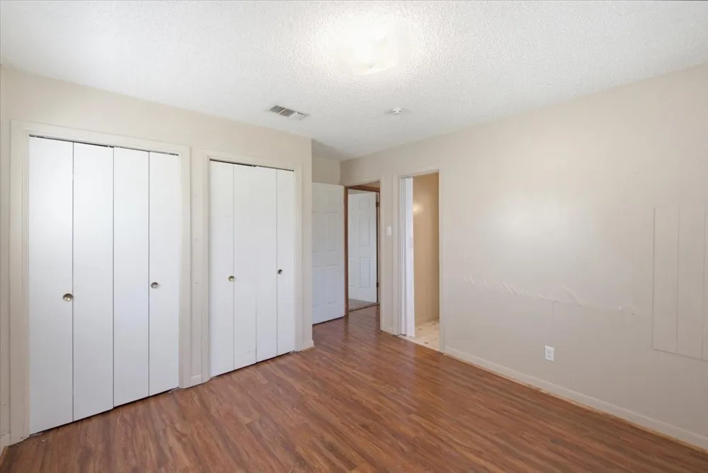 710 E Avenue A Rosebud, TX 76570