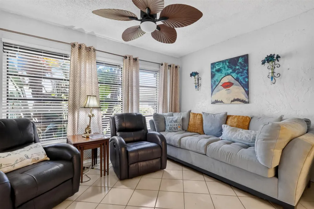 6802 Moonlit Drive Delray Beach, FL 33446