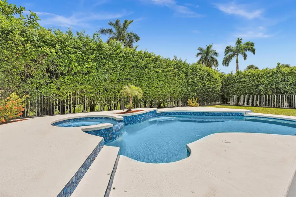 10823 Tea Olive Lane Boca Raton, FL 33498