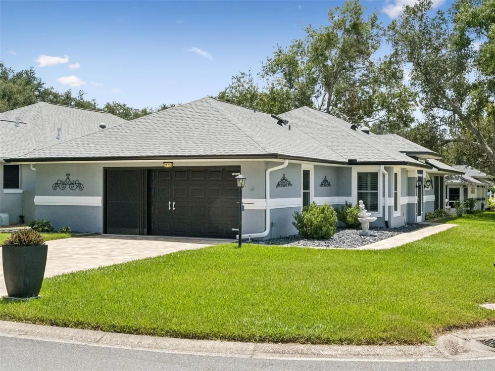 21738 KING RICHARDS WAY Leesburg, FL 34748