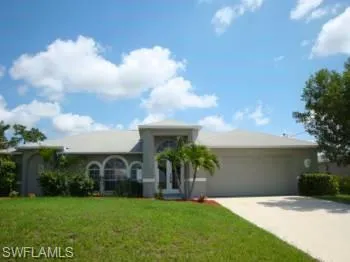 33 NW 25th Street