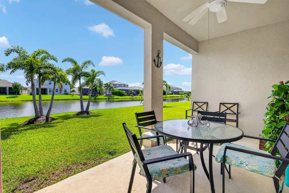 6435 DEVESTA LOOP Palmetto, FL 34221