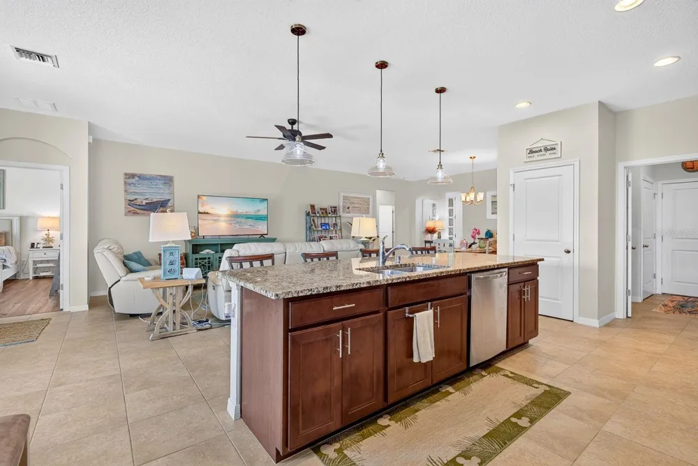 6435 DEVESTA LOOP Palmetto, FL 34221