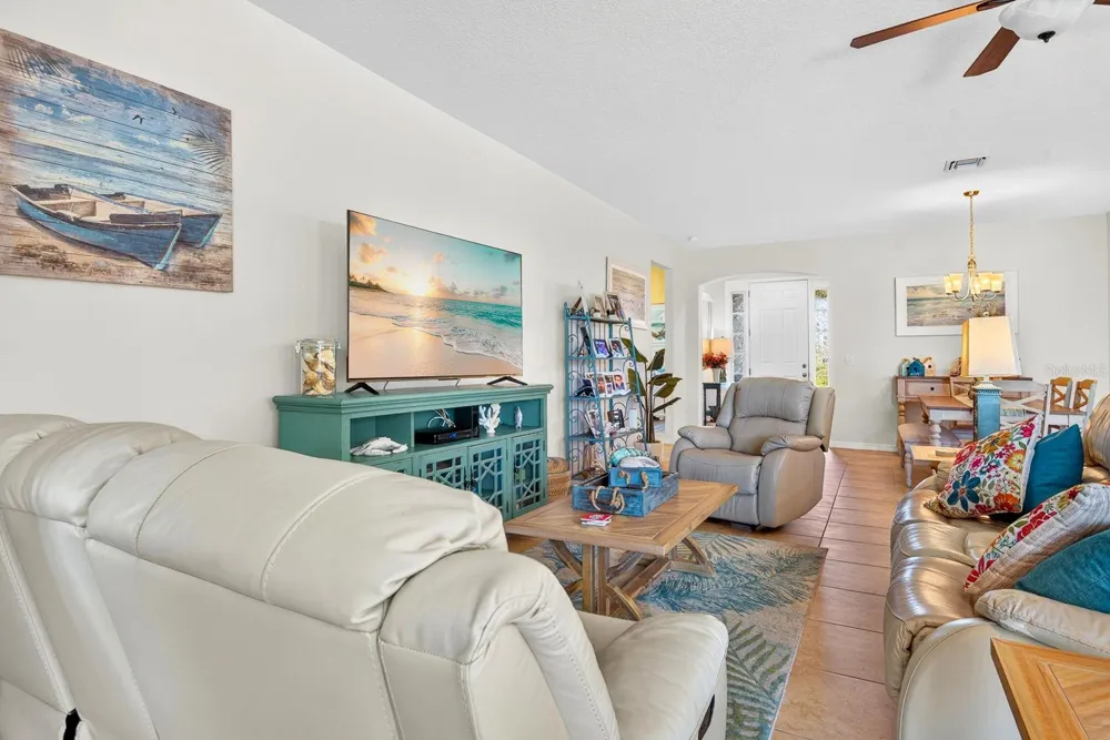 6435 DEVESTA LOOP Palmetto, FL 34221
