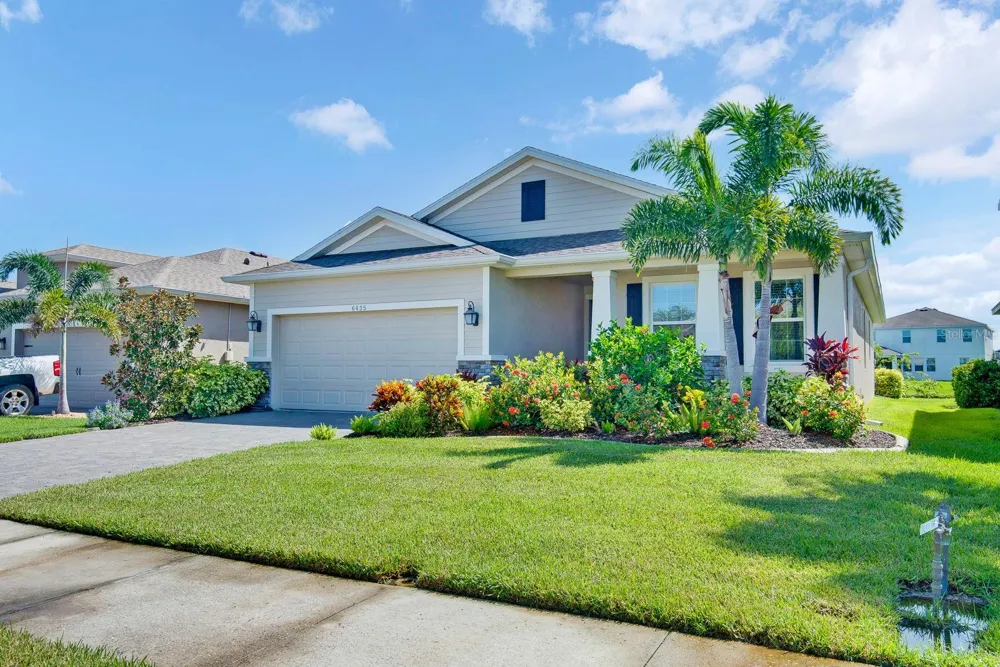 6435 DEVESTA LOOP Palmetto, FL 34221
