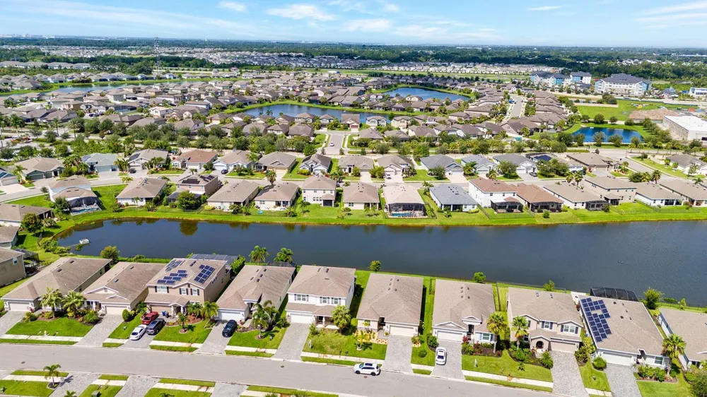 6435 DEVESTA LOOP Palmetto, FL 34221