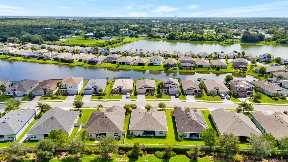 6435 DEVESTA LOOP Palmetto, FL 34221