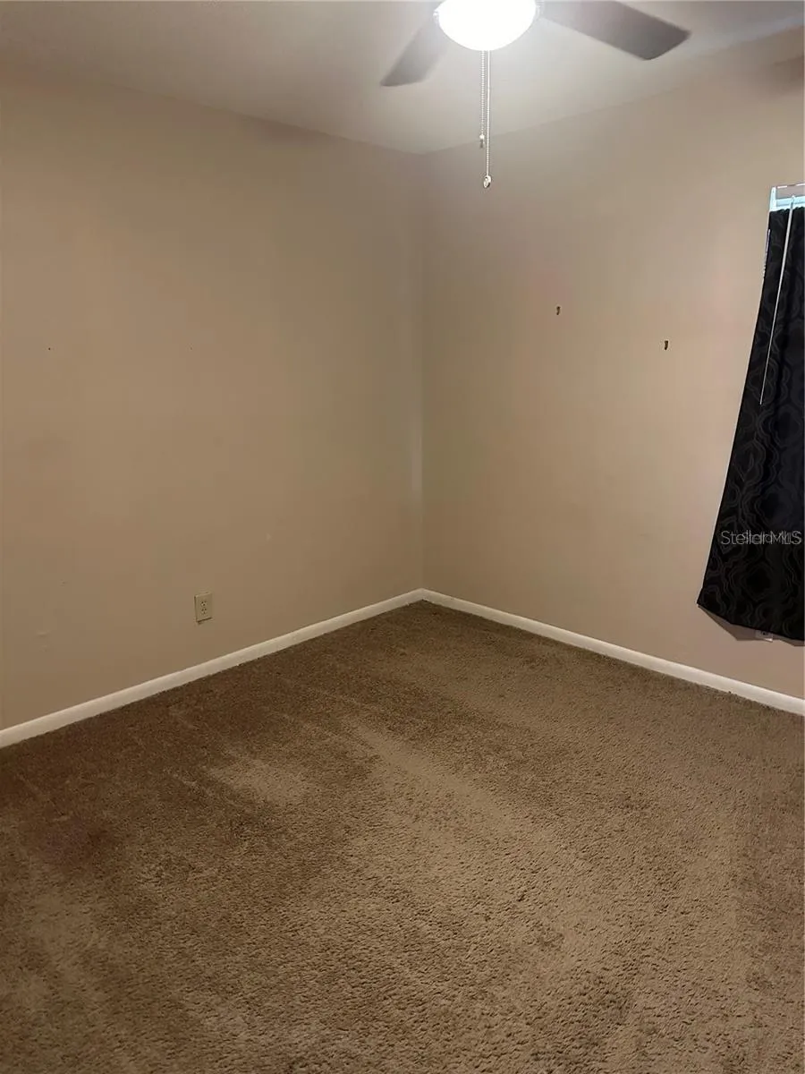 8203 KLONDYKE STREET #B Tampa, FL 33604