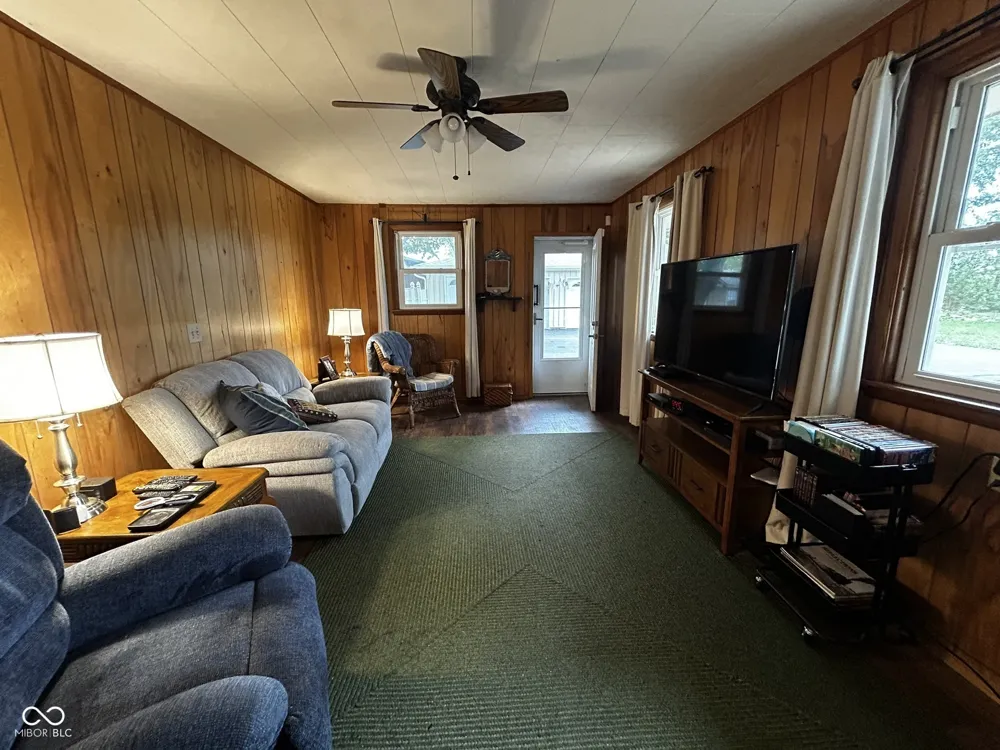 4105 Talley Road Columbus, IN 47203