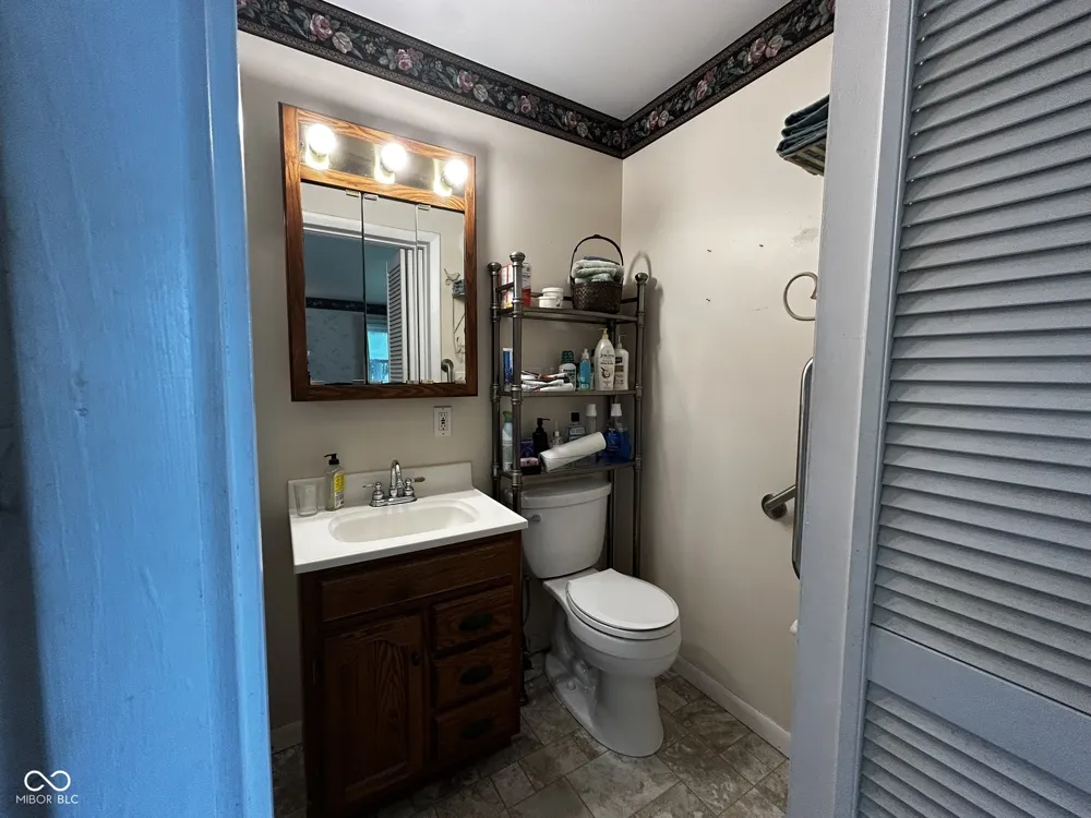 4105 Talley Road Columbus, IN 47203