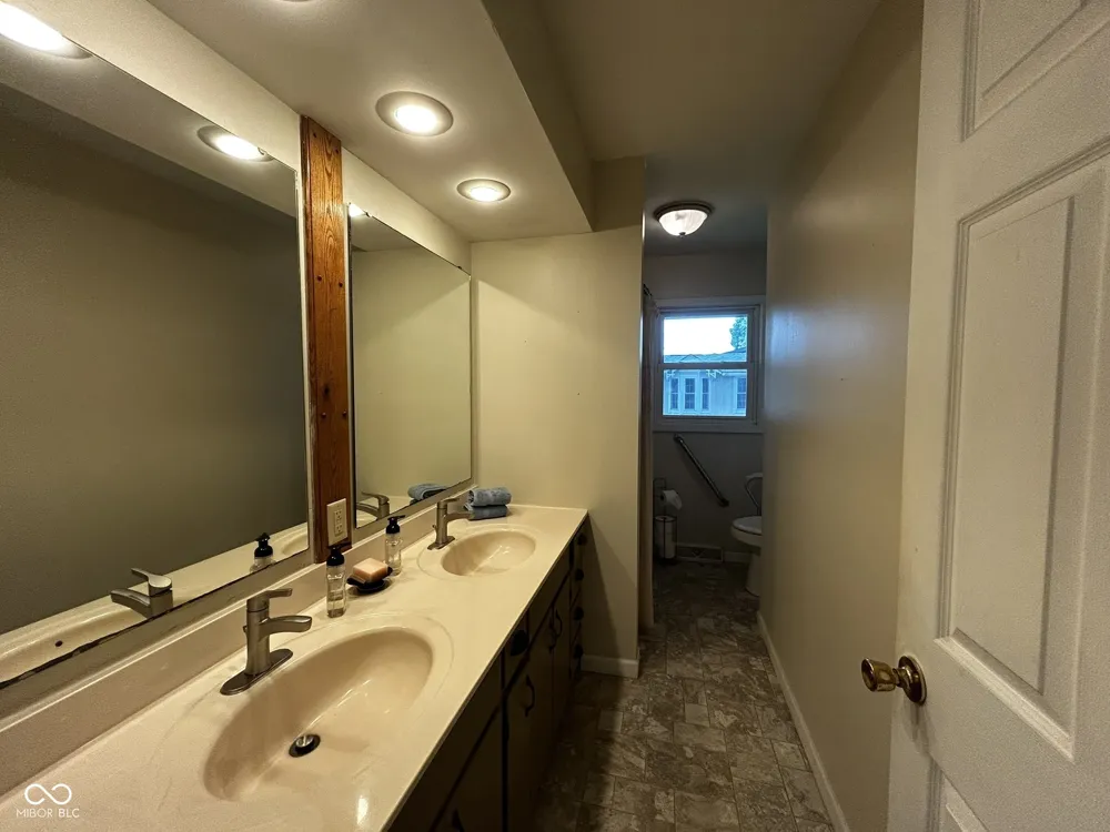 4105 Talley Road Columbus, IN 47203