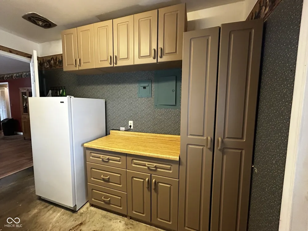 4105 Talley Road Columbus, IN 47203