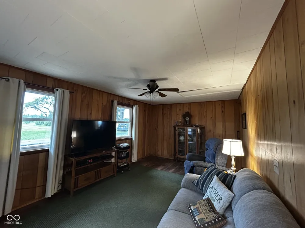 4105 Talley Road Columbus, IN 47203