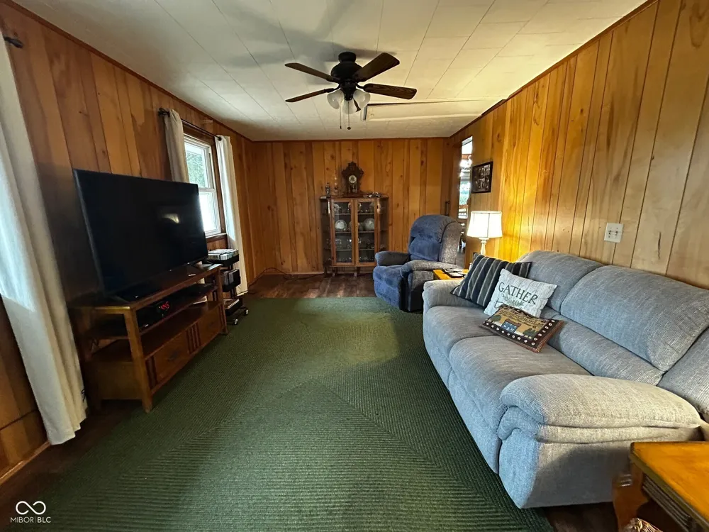 4105 Talley Road Columbus, IN 47203