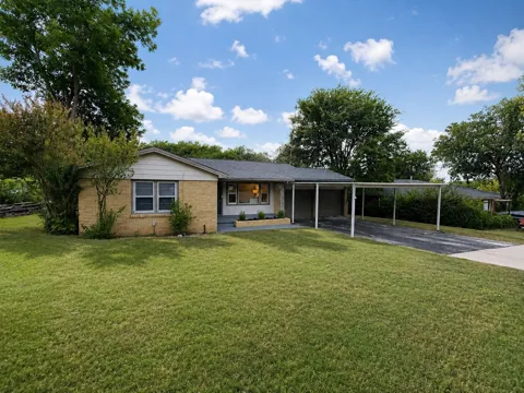 4305 Highland Lake Drive