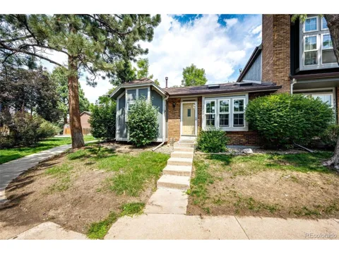 1220 S Flower Circle #A