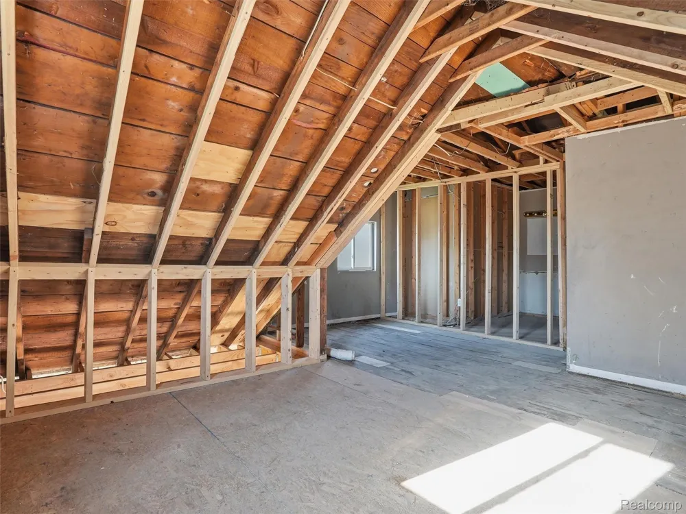 20839 Reimanville Avenue Royal Oak Charter Township, MI 48220