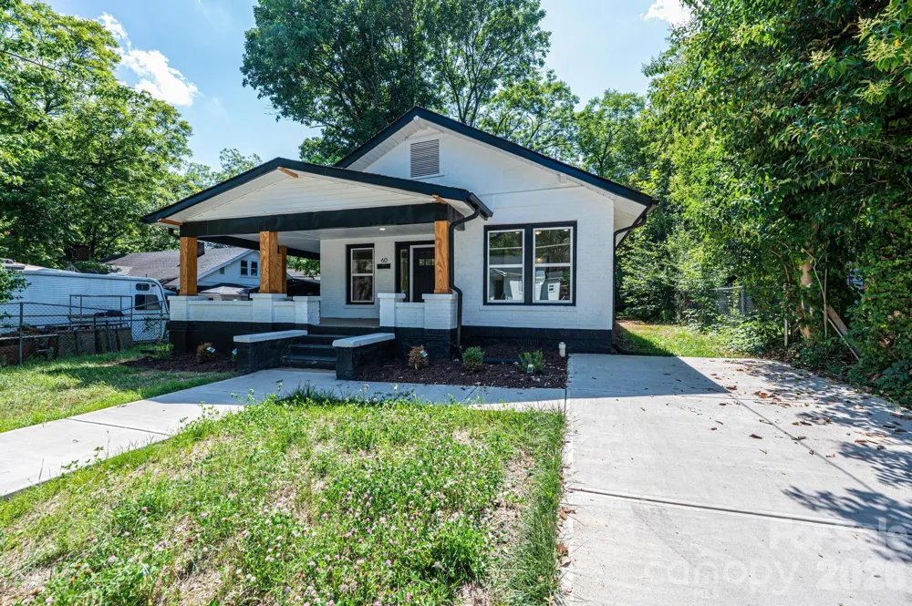 60 5th Street SE Hickory, NC 28602