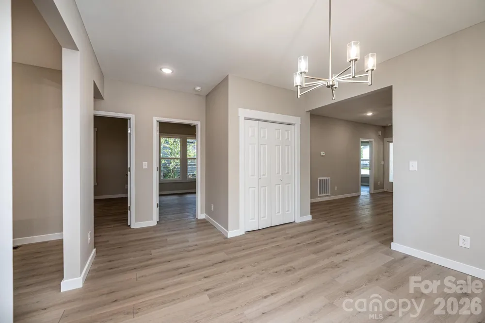 60 5th Street SE Hickory, NC 28602