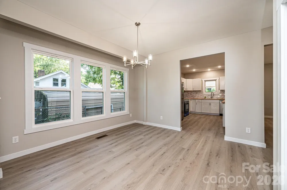 60 5th Street SE Hickory, NC 28602
