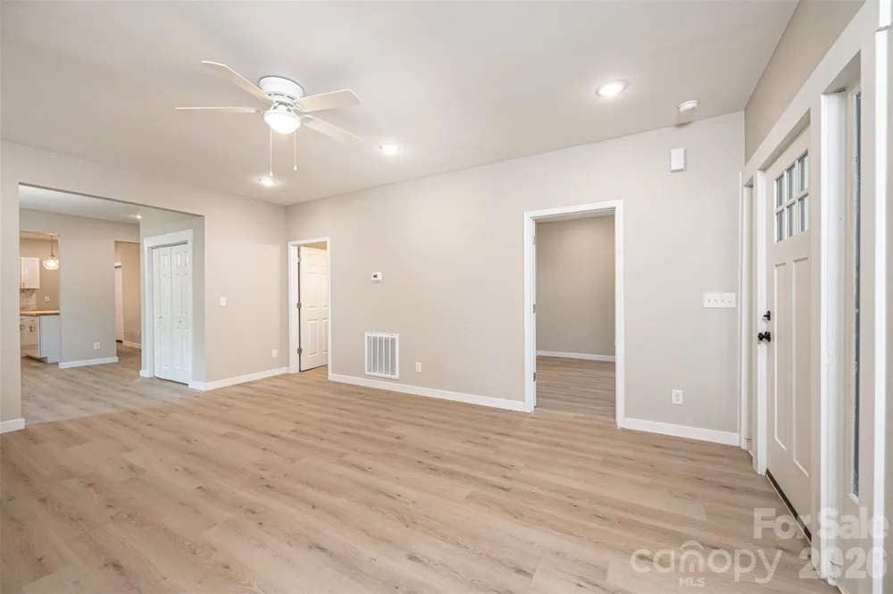 60 5th Street SE Hickory, NC 28602