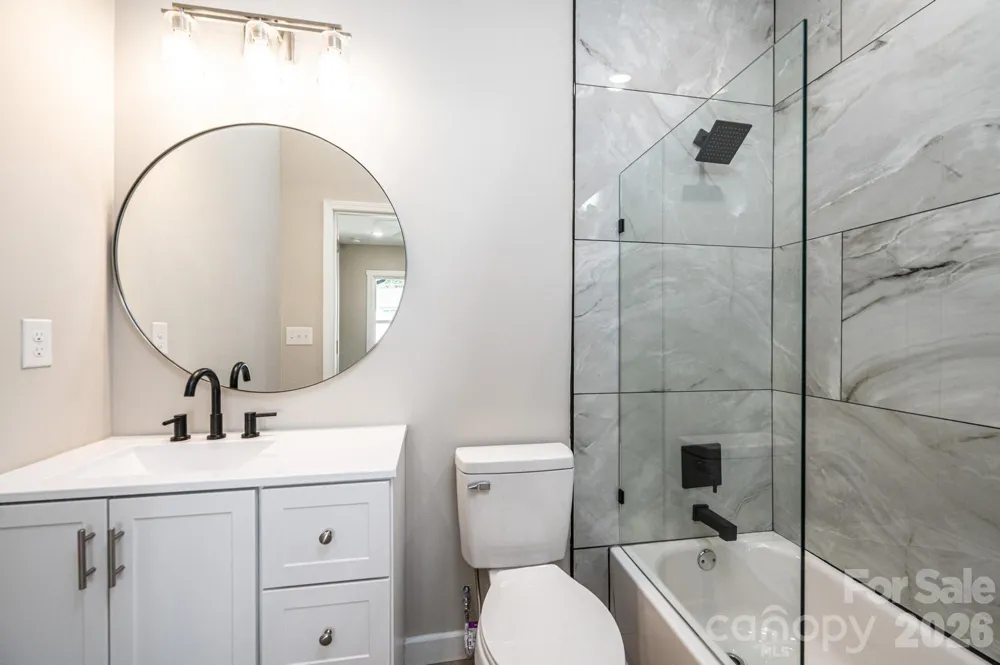 60 5th Street SE Hickory, NC 28602