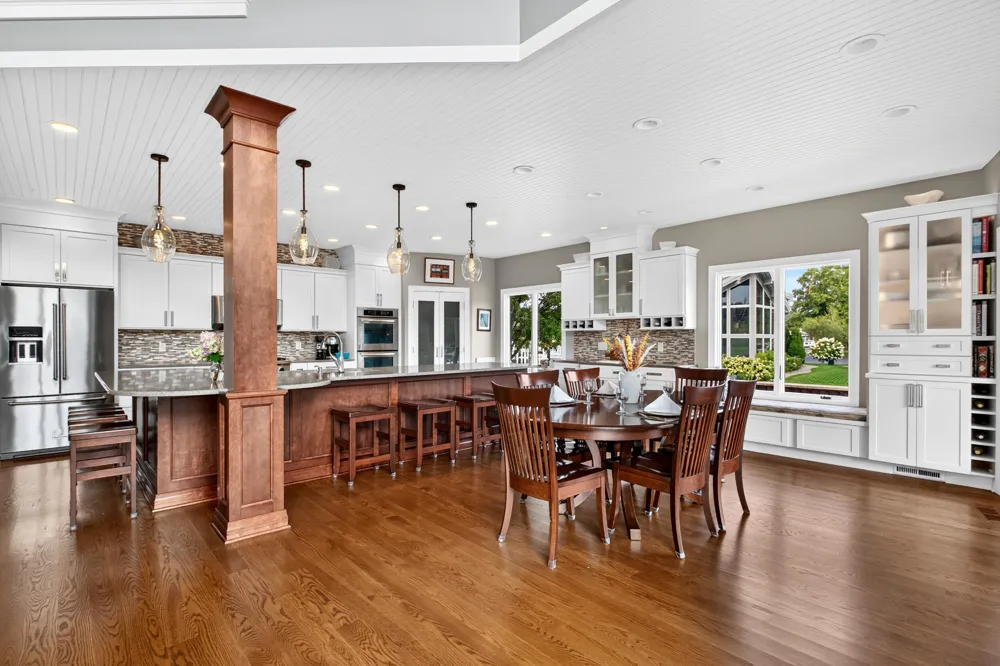 2545 Bay Pointe Drive St. Joseph, MI 49085