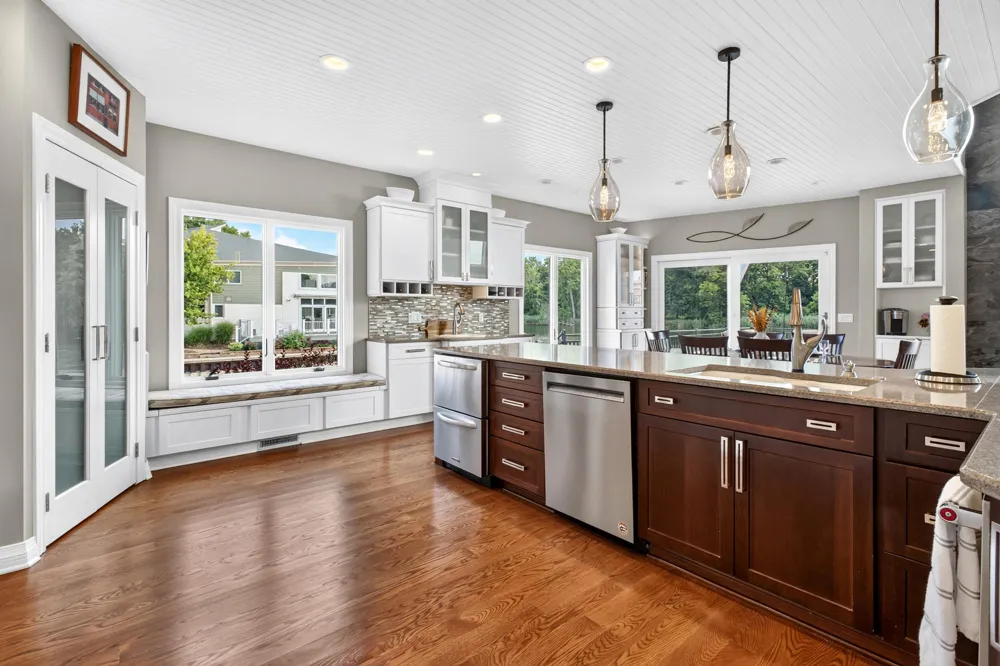 2545 Bay Pointe Drive St. Joseph, MI 49085