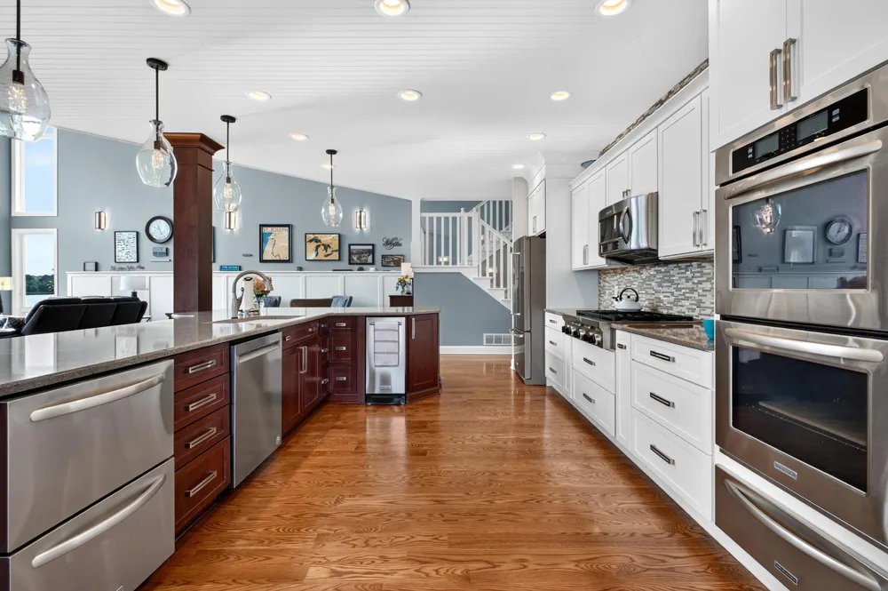 2545 Bay Pointe Drive St. Joseph, MI 49085