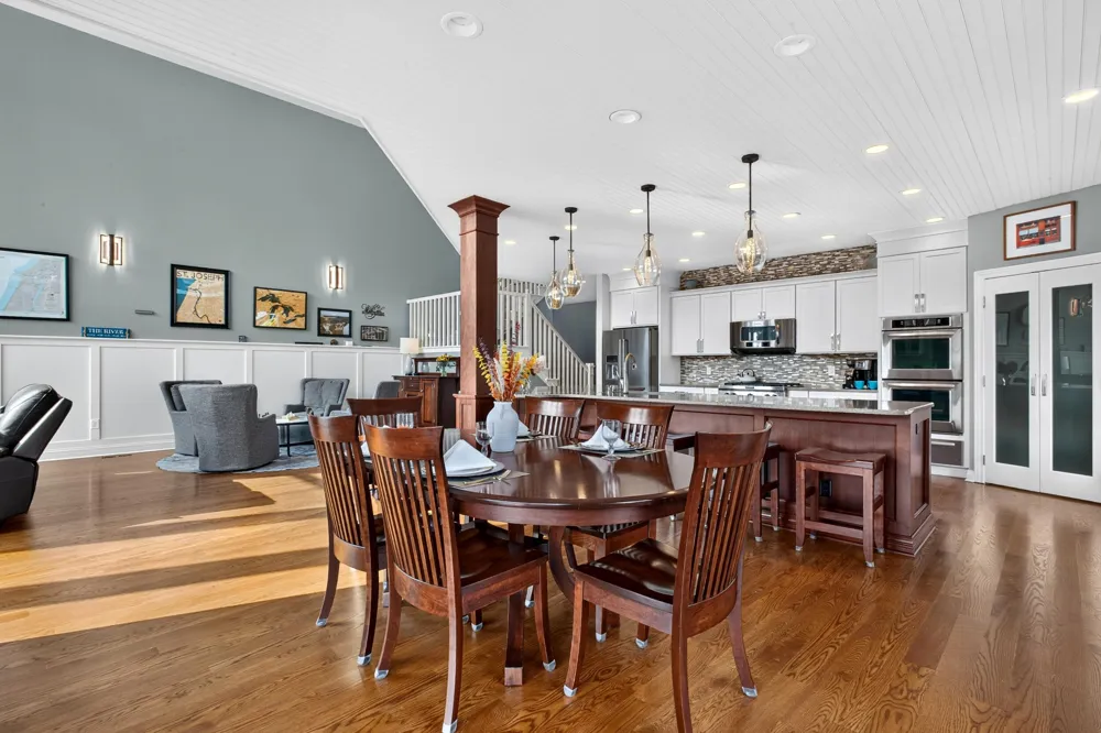 2545 Bay Pointe Drive St. Joseph, MI 49085