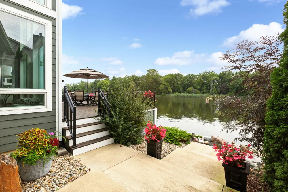 2545 Bay Pointe Drive St. Joseph, MI 49085
