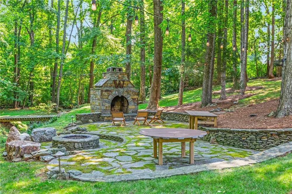 3546 Canter Drive Trinity, NC 27370