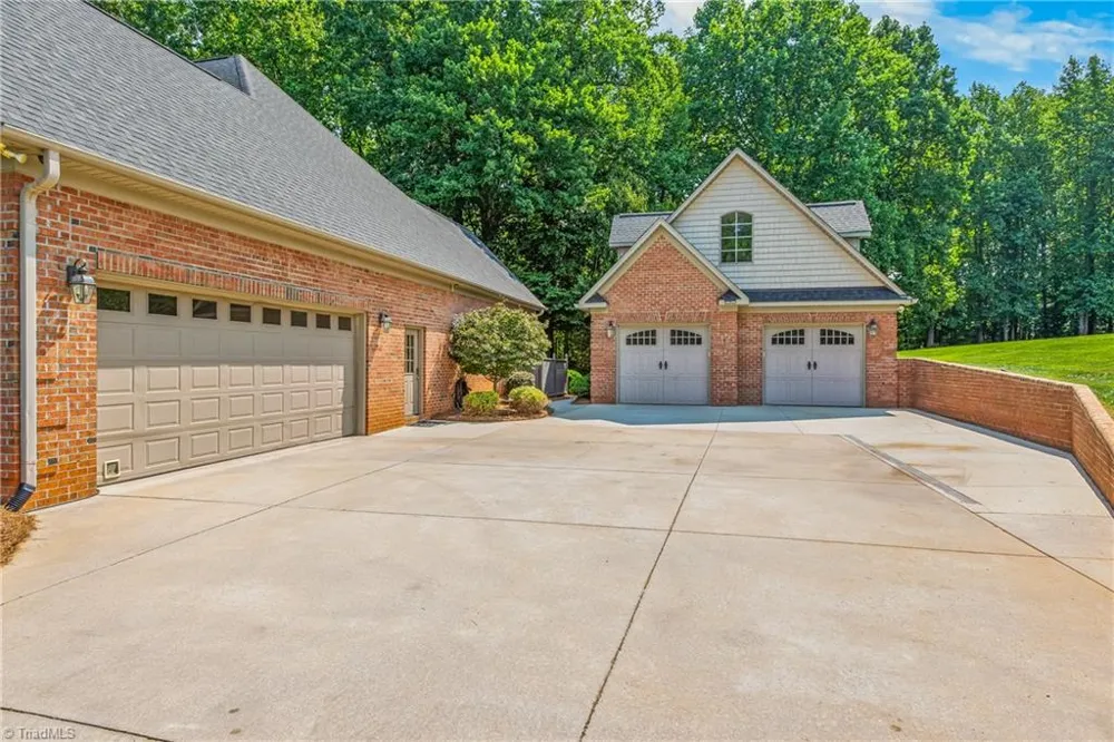 3546 Canter Drive Trinity, NC 27370