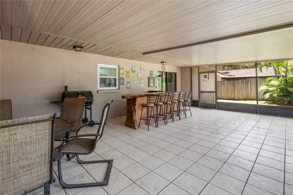 2423 FORREST CREST CIR Lutz, FL 33549