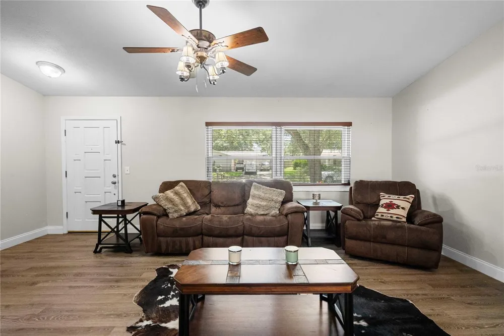 2423 FORREST CREST CIR Lutz, FL 33549